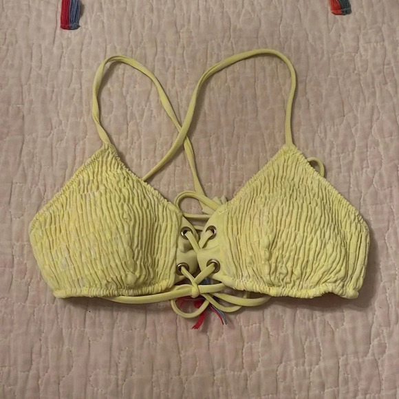 Victoria's Secret Padded Lace Bikini Top Neon Yellow Size XS - Picture 1 of 4